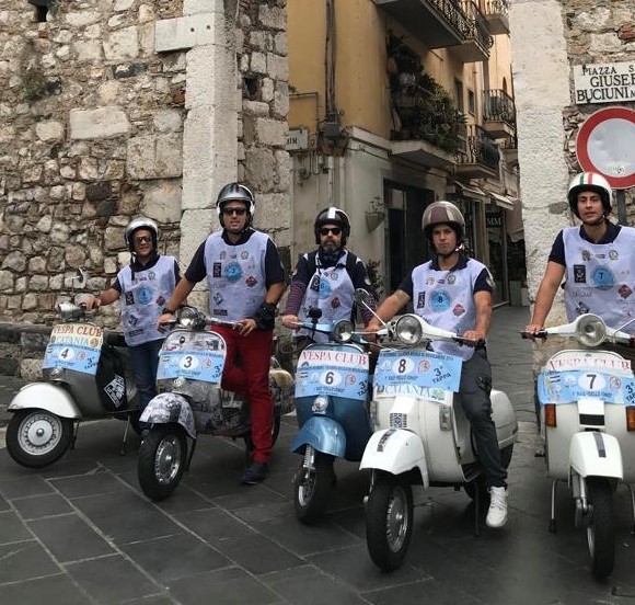 vespa tour catania