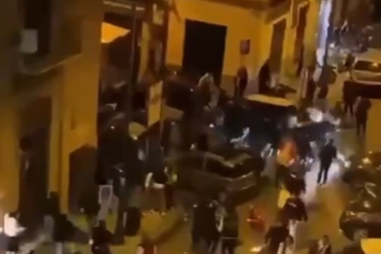 Movida Violenta A Palermo E I Colpi Di Pistola Sparati In Aria: Tre ...