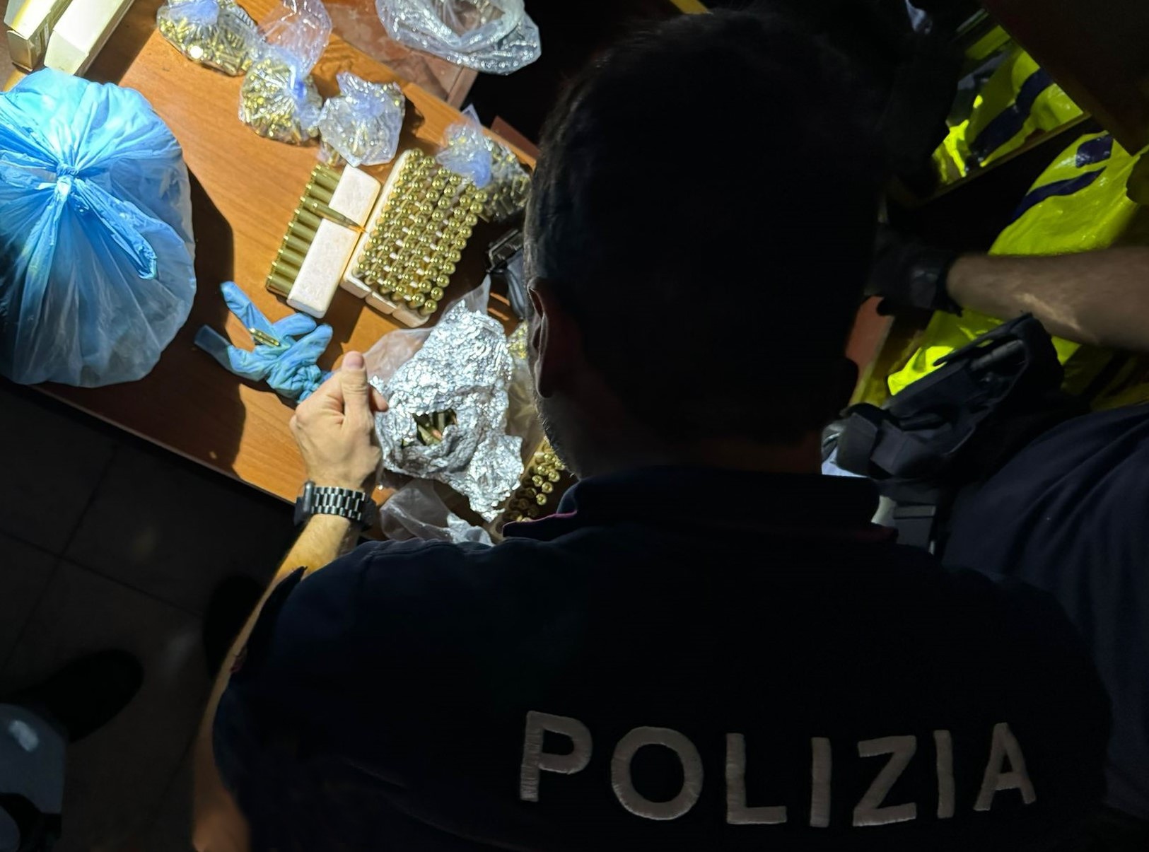 Catania: 1,6 kg di coca e 1,3 di “erba“ in un appartamento di via Capo Passero. Due arresti #finsubito richiedi mutuo fino 100%